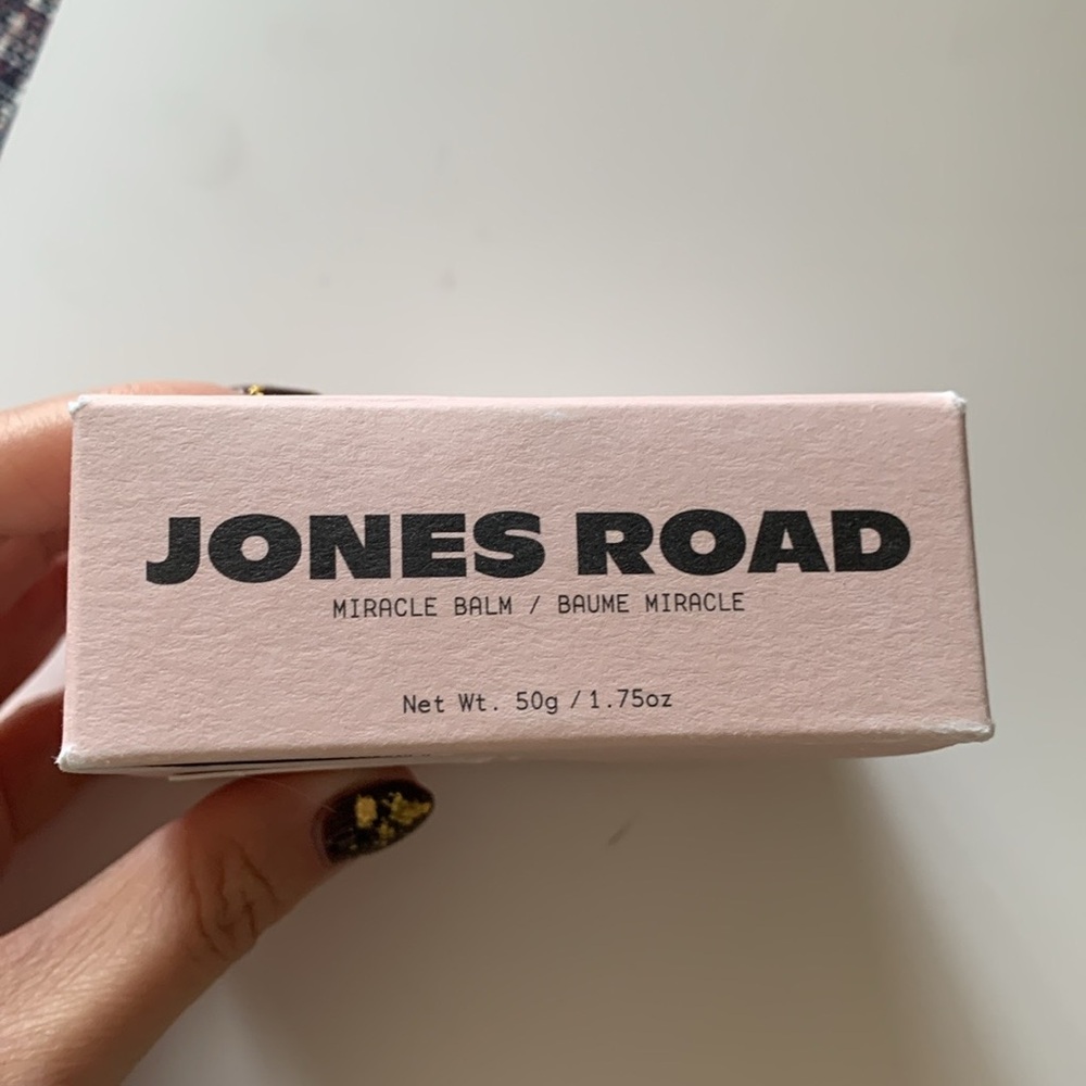 Road Jones Lip Balm for Jone Road Moisturizing -Flushed, 1.76 Ounce/50g - Picture 3 of 5